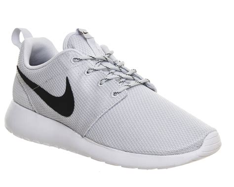 nike roshe run herren weiß|nike roshe run women grey.